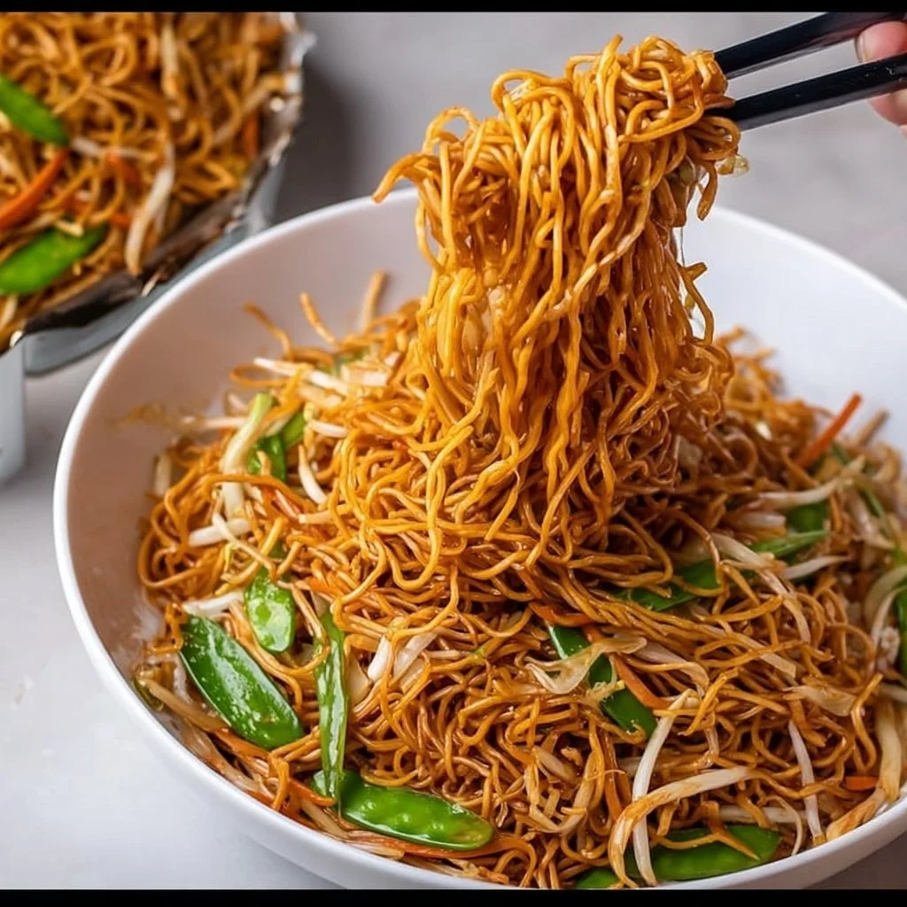 Quick and easy chow mein with vegetables and noodles in a bowl